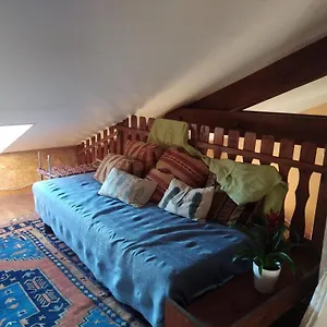  Hébergement de vacances Les Amandiers France